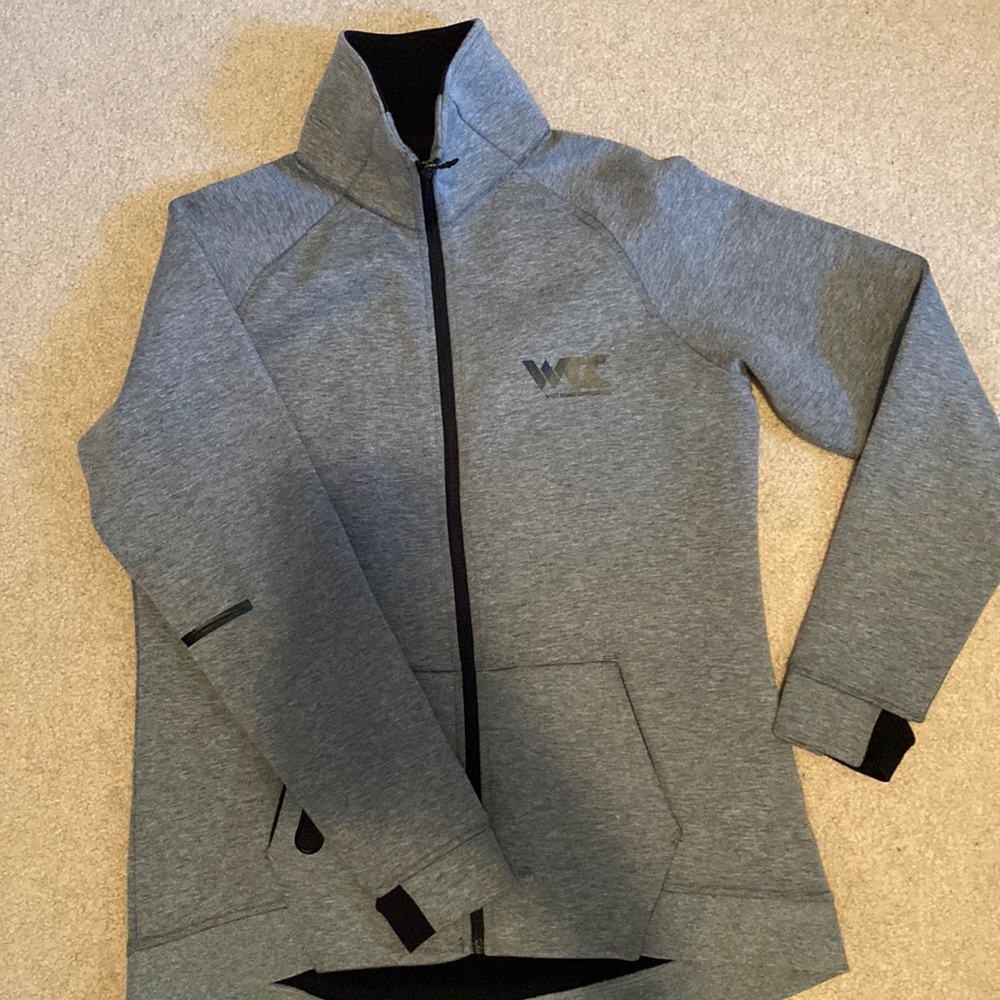 Grey zip up sweatshirt
